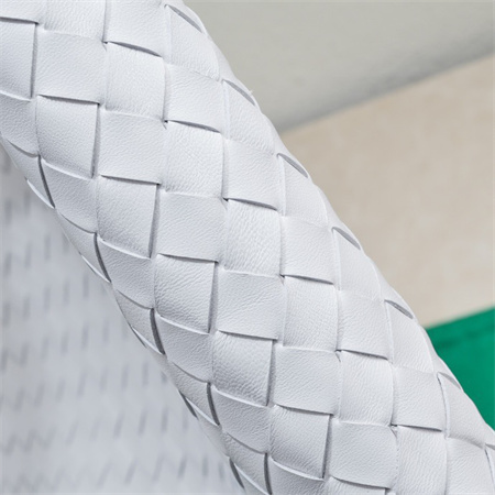 BV Large Hop Shoulder Bag In Calfskin White