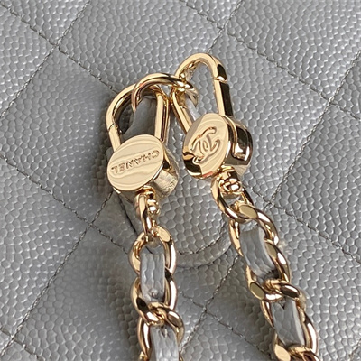 Ch*el clutch with chain grained calfskin & gold-tone metal grey ap4406