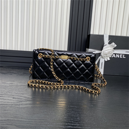Ch*el clutch shiny lambskin & gold-tone metal  black as5203