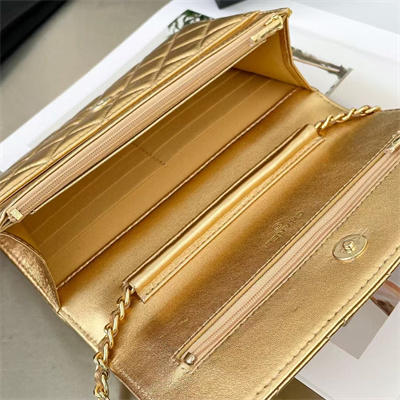 Ch*el wallet on chain lambskin gold tone metal gold ap0250