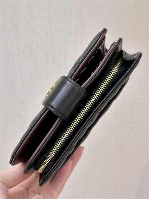 Ch*el snap wallet lambskin gold tone metal black a48667