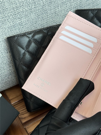 Ch*el passport holder in grained calfskin silver tone metal pink ap3658