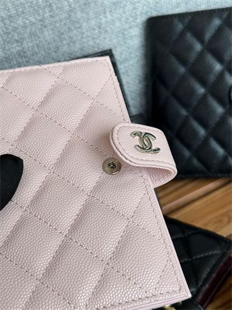 Ch*el passport holder in grained calfskin silver tone metal pink ap3658