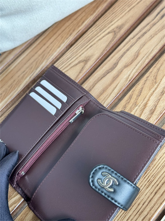 Ch*el passport holder in lambskin silver tone metal black ap3658