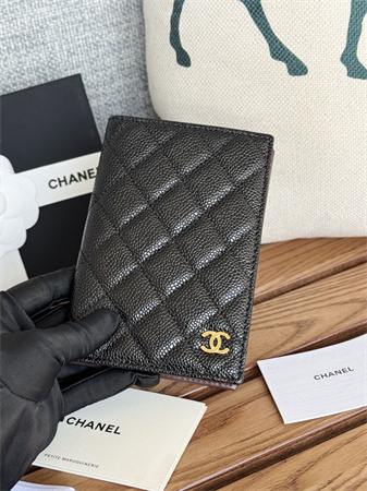 Ch*el passport holder in grained calfskin gold tone metal black a80385