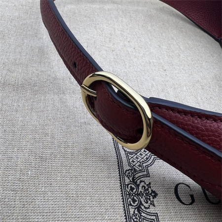 Gu.cci Jackie 1961 Small Shoulder Bag Burgundy Grained Leather 636709