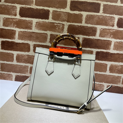 Gu.cci Diana Small Tote Bag White Leather 660195