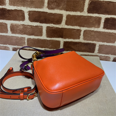 Gu.cci Diana Small Shoulder Bag Orange Leather 746251