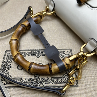 Gu.cci Bamboo 1947 Small Top Handel Bag White Leather 675797