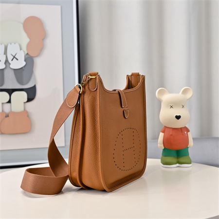 Evelyne III PM  Bag In Gold(options)