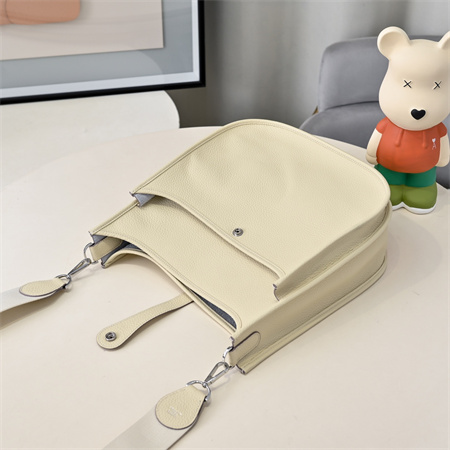 Evelyne III PM  Bag In Craie(options)