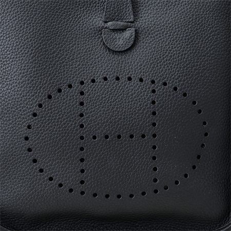 Evelyne III PM  Bag In Black(options)