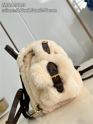 L.V Nano Teddy Backpack Shearling Cream M11919