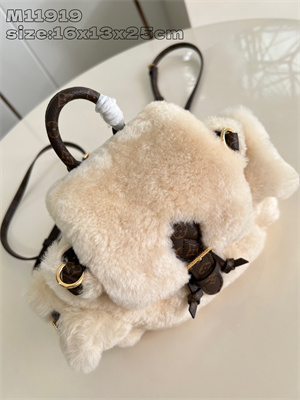 L.V Nano Teddy Backpack Shearling Cream M11919