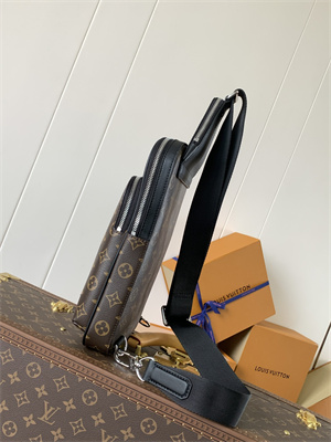 L.V Avenue Slingbag Monogram Eclipse Canvas M46327