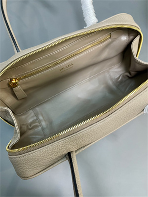 Pra*a medium grained leather top-handle bag beige 1bb126