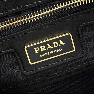 Pra*a re-edition 1978 medium re-nylon and saffiano leather top-handle bag black 1bb233