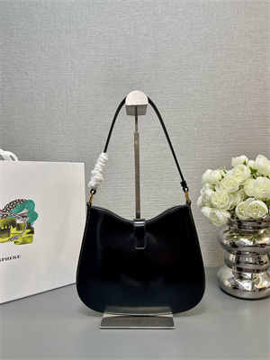 Pra*a cleo shoulder bag shinny leather black 1bc169