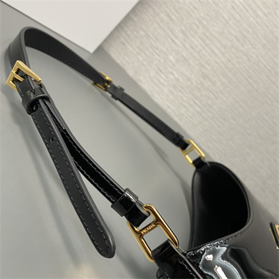 Pra*a cleo patent leather bag black 1bc169