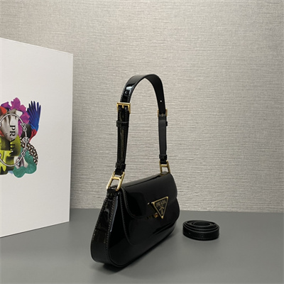 Pra*a patent leather shoulder bag black 1bd345
