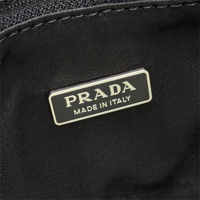pra*a  re-edition 2000 mini-bag with Di*m*nd all black 1ne515