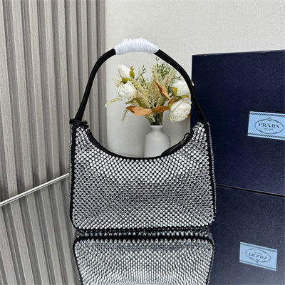 pra*a  re-edition 2000 mini-bag with Di*m*nd black 1ne515