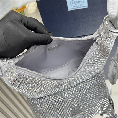 pra*a  re-edition 2000 mini-bag with Di*m*nd silver 1ne515