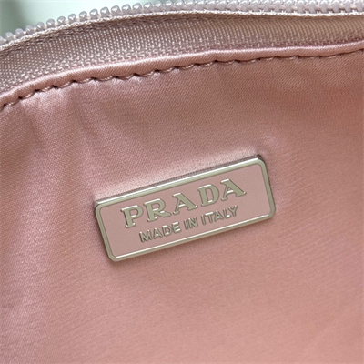 pra*a  re-edition 2000 mini-bag with Di*m*nd pink 1ne515