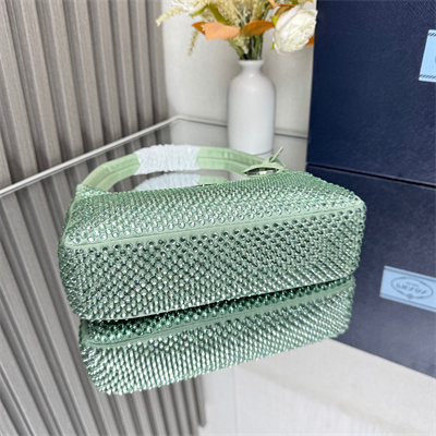 pra*a  re-edition 2000 mini-bag with Di*m*nd green 1ne515