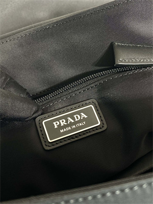 Pra*a re-nylon and leather shoulder bag black 2vd052