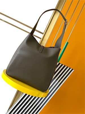 y.s.l le 5 a 7 S*pple large hobo bag in kaki green leather