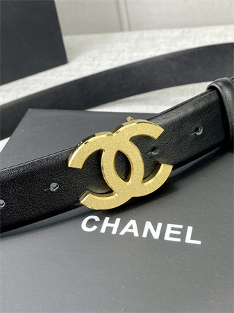 Ch*el belts in calfskin 30mm in black gold/silver hardware