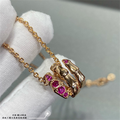 B*l*ai necklace 37521