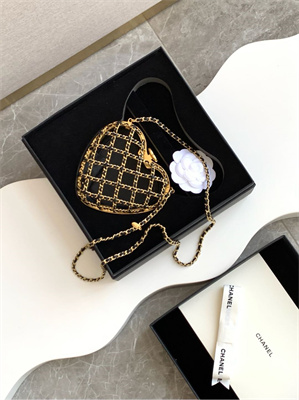 Ch*el heart shaped evening bag lamskin black as4027