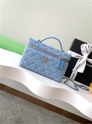Ch*el long vanity with chain blue denim & silver-tone metal ap4407