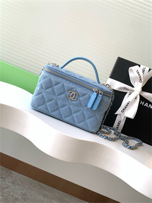 Ch*el long vanity with chain blue denim & silver-tone metal ap4404