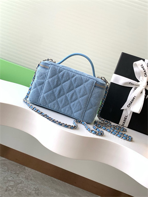 Ch*el long vanity with chain blue denim & silver-tone metal ap4404