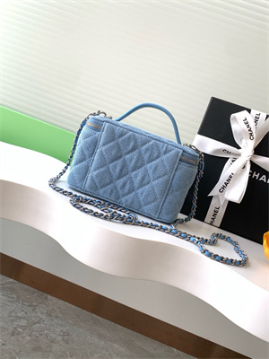Ch*el long vanity with chain blue denim & silver-tone metal ap4404