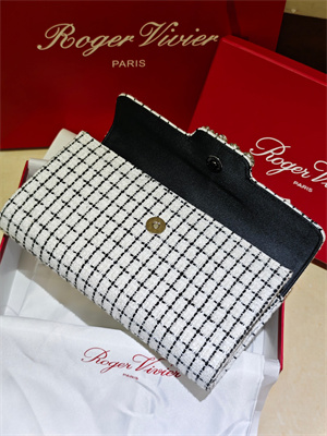 Roger Vivier Efflorescence Clutch In Tweed White/Black