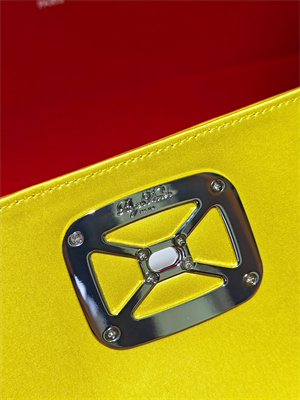 Roger Vivier Viv’ Choc Mini Bag In Satin Yellow