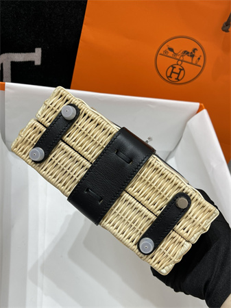 Kelly Mini Picnic Bag 20 Swift Leather Wicker Silver Tone Hardware Black Color HS