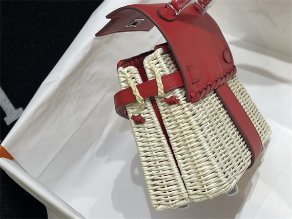 Kelly Mini Picnic Bag 20 Swift Leather Wicker Silver Tone Hardware Red Color HS