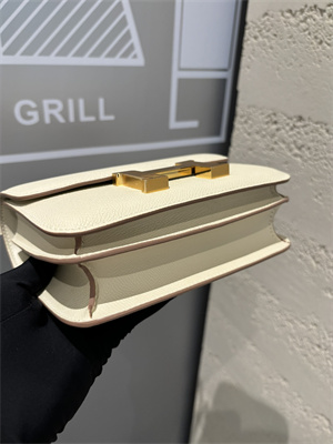 Constance Bag Epsom Leather 18CM Gold/Silver Tone Metal In Craie Color HS  (With mirror)