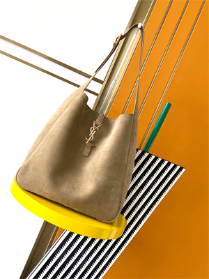 y.s.l le 5 a 7 S*pple large hobo bag in barely green suede leather