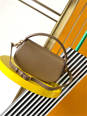 y.s.l voltaire in box Sa**t Lau*nt dk cork