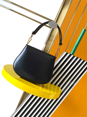 y.s.l voltaire top handle in box Sa**t Lau*nt black