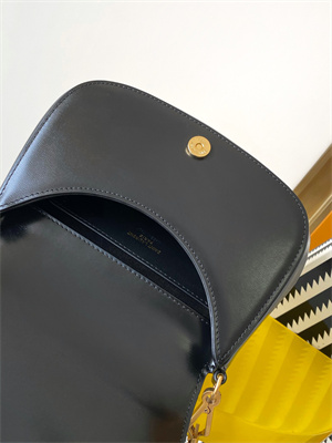 y.s.l voltaire top handle in box Sa**t Lau*nt black