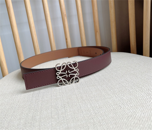 L0ew* belt in smooth calfskin 28mm gold/silver hardware colors options