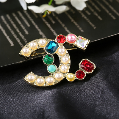 Ch*el brooch 37742