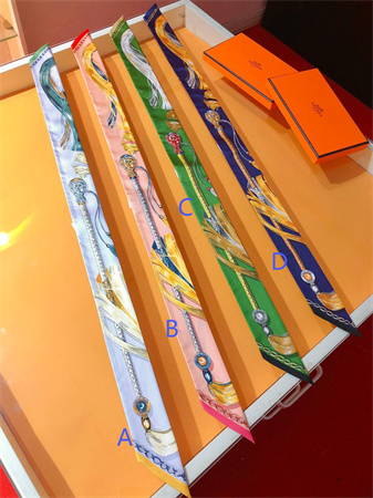 H**mes twilly 100% silk 37831